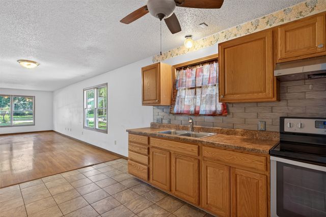 3040 Raccoon Street, Des Moines, IA 50317