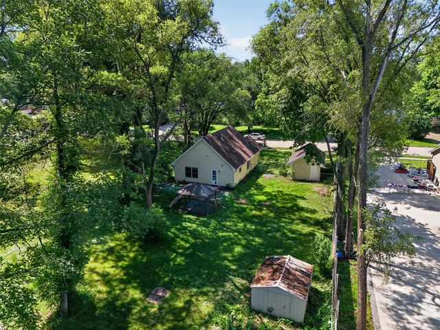 3040 Raccoon Street, Des Moines, IA 50317
