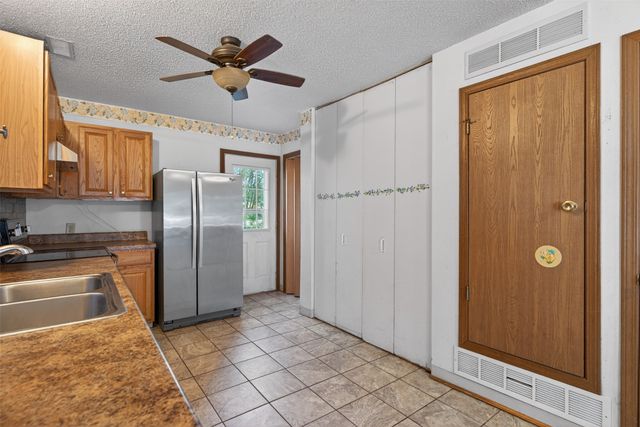 3040 Raccoon Street, Des Moines, IA 50317