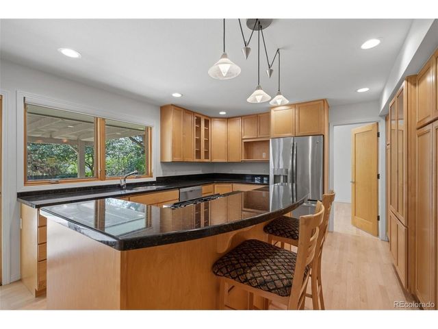 7053 S Oneida Cir, Centennial, CO 80112