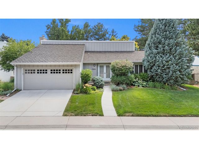 7053 S Oneida Cir, Centennial, CO 80112
