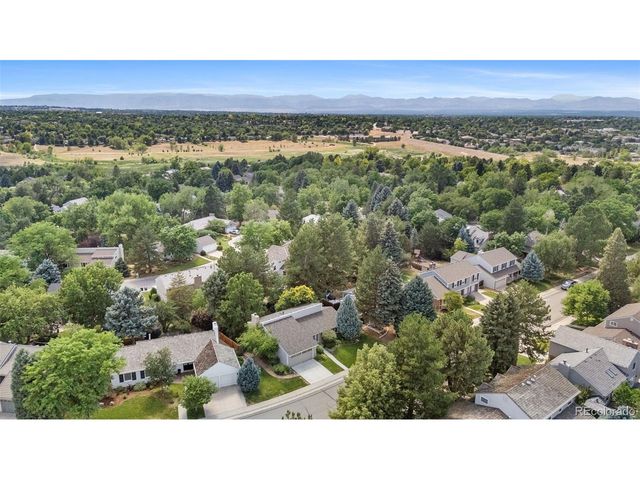 7053 S Oneida Cir, Centennial, CO 80112