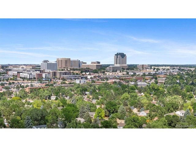 7053 S Oneida Cir, Centennial, CO 80112