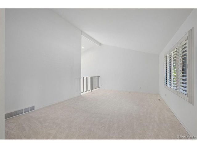 7053 S Oneida Cir, Centennial, CO 80112