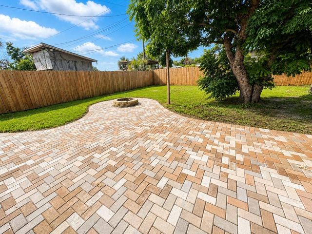 468 CLEMSON DRIVE, Altamonte Springs, FL 32714