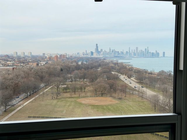4800 S Chicago Beach Drive 1606N, Chicago, IL 60615