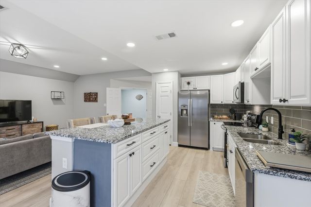 3901 San Lorenzo Drive, Denton, TX 76210