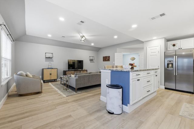 3901 San Lorenzo Drive, Denton, TX 76210