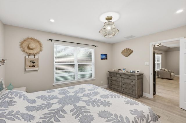 3901 San Lorenzo Drive, Denton, TX 76210