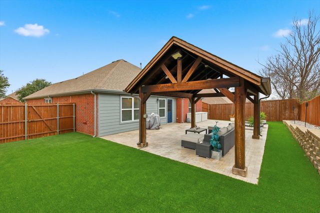 3901 San Lorenzo Drive, Denton, TX 76210