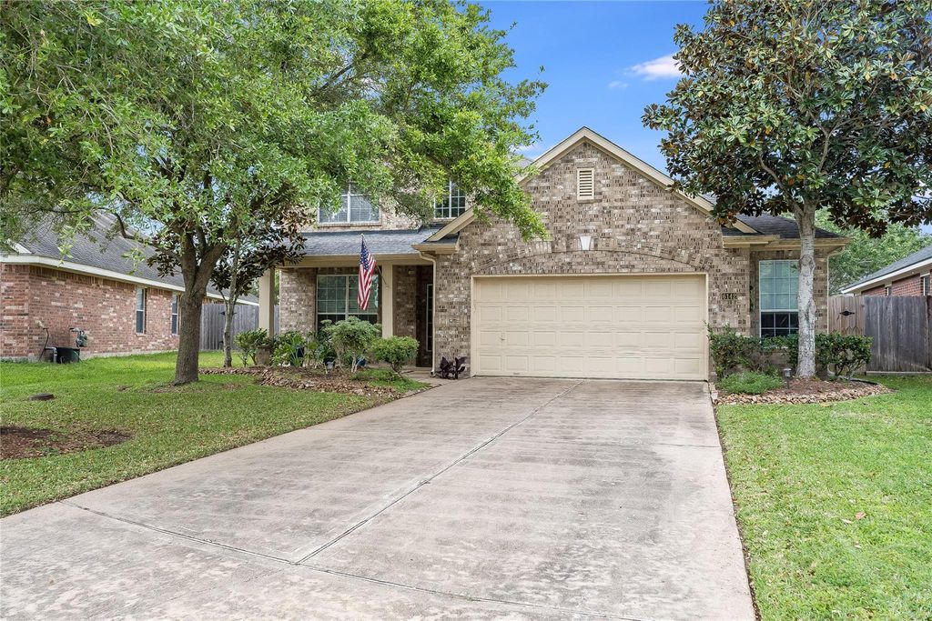 6142 Bradie Court, League City, TX 77573
