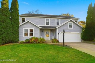 2318 Coe Court, Perrysburg, OH 43551