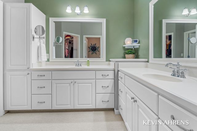 4366 Willow Ln Drive NE 6, Grand Rapids, MI 49525