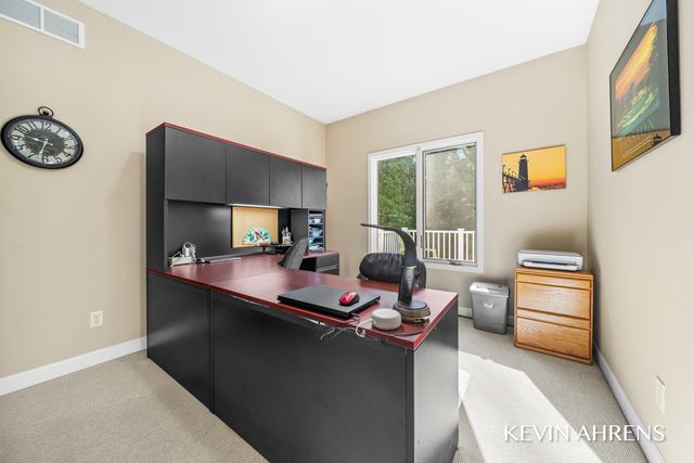 4366 Willow Ln Drive NE 6, Grand Rapids, MI 49525