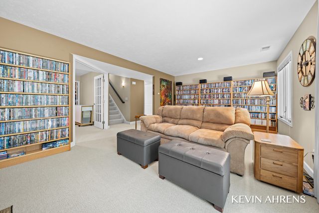 4366 Willow Ln Drive NE 6, Grand Rapids, MI 49525