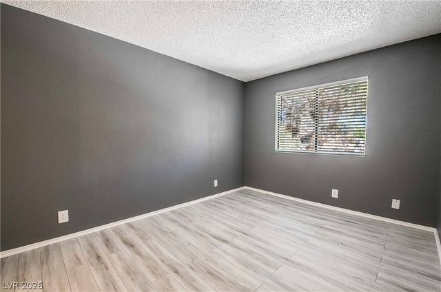 3151 SOARING GULLS Drive 2186, Las Vegas, NV 89128