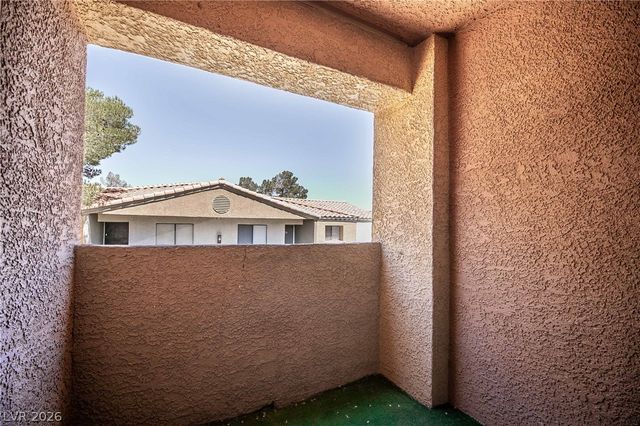 3151 SOARING GULLS Drive 2186, Las Vegas, NV 89128