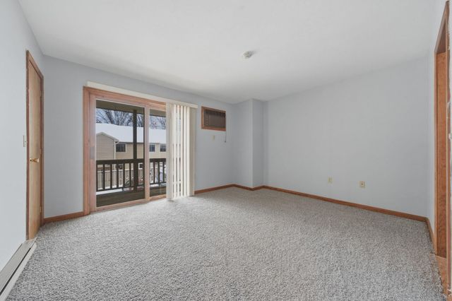 336 Intervale Rd Apt D4, Gilford, NH 03249