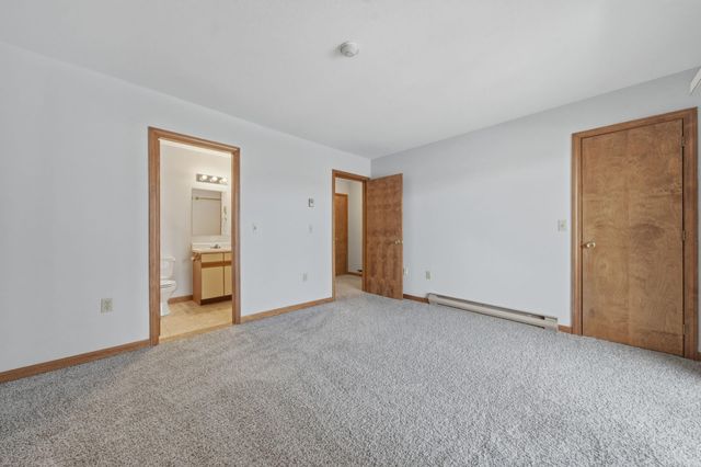 336 Intervale Rd Apt D4, Gilford, NH 03249