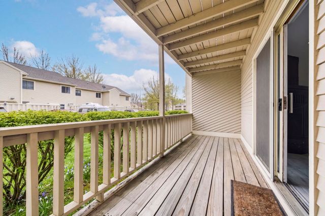 336 Intervale Rd Apt D4, Gilford, NH 03249