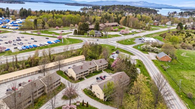 336 Intervale Rd Apt D4, Gilford, NH 03249