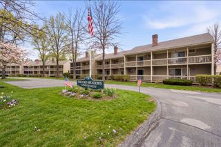 336 Intervale Rd Apt D4, Gilford, NH 03249