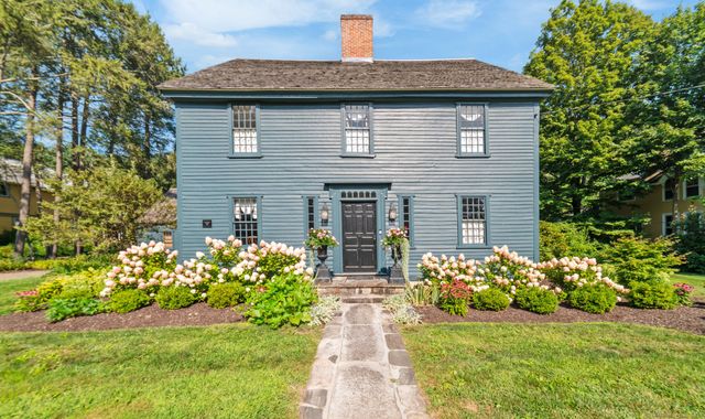 339 Main Street South, Woodbury, CT 06798