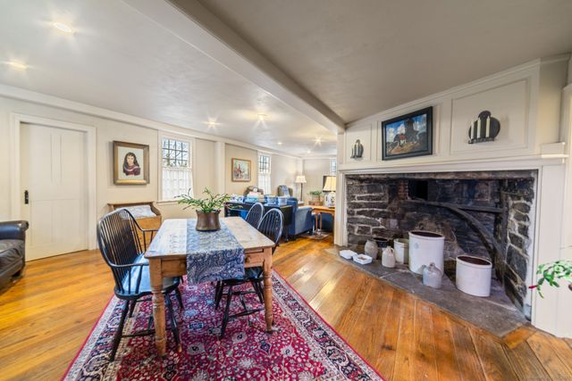 339 Main Street South, Woodbury, CT 06798