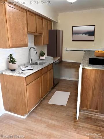 6960 Foxthorn Drive, Canton Charter Township, MI 48187