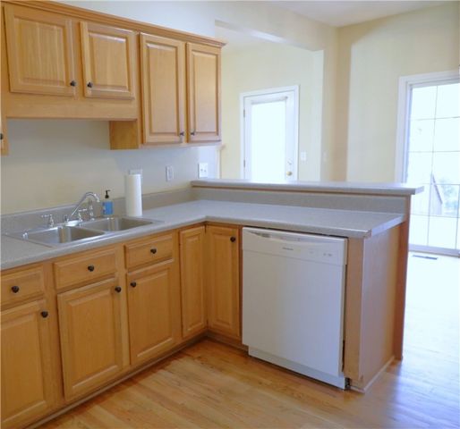 326 Ravens View Dr RAVENS VIEW Drive, Seneca, SC 29678