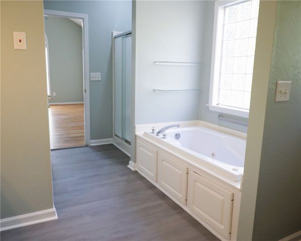 326 Ravens View Dr RAVENS VIEW Drive, Seneca, SC 29678