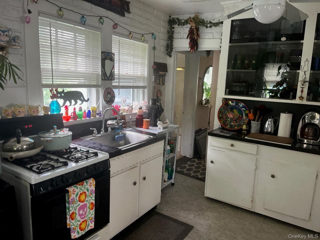2133 Marion Place, Baldwin, NY 11510