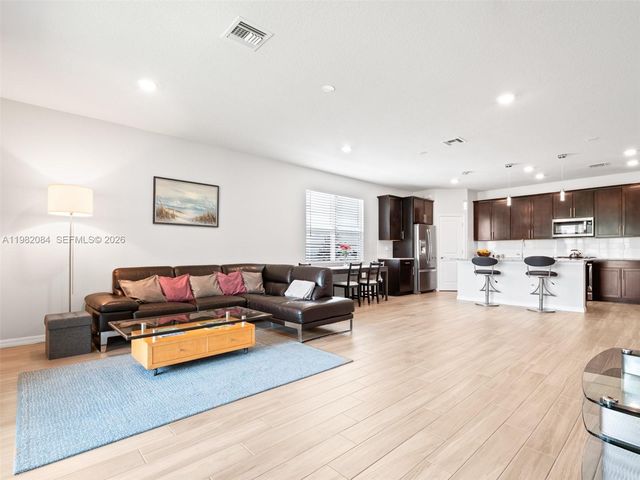 1575 Pongam Ter, Hollywood, FL 33021