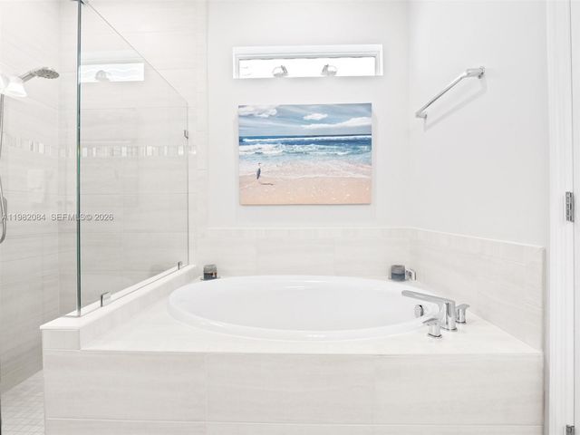 1575 Pongam Ter, Hollywood, FL 33021