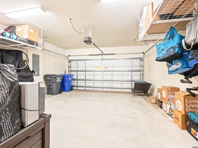 1575 Pongam Ter, Hollywood, FL 33021