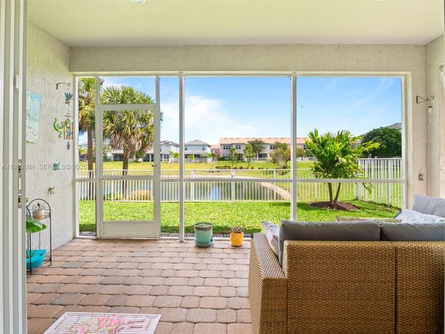 1575 Pongam Ter, Hollywood, FL 33021