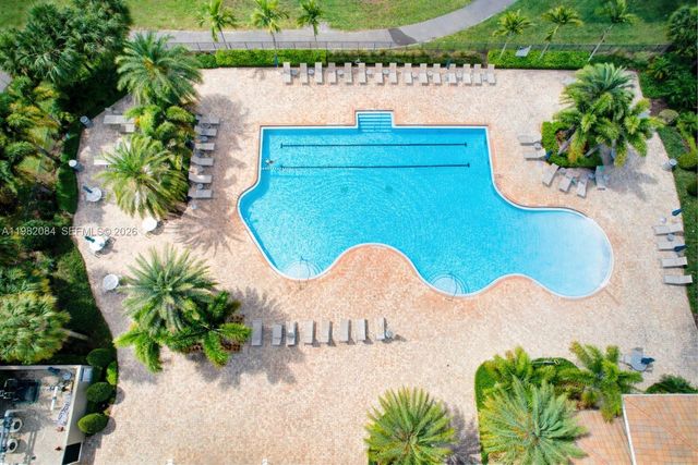 1575 Pongam Ter, Hollywood, FL 33021