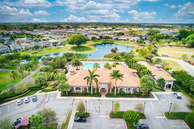 1575 Pongam Ter, Hollywood, FL 33021