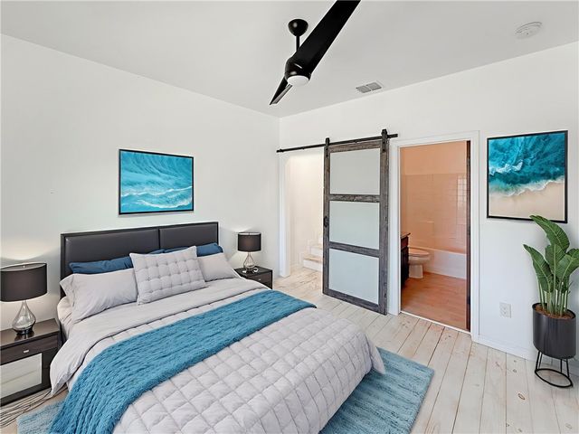 118 W Palm Beach Road, Port Aransas, TX 78373