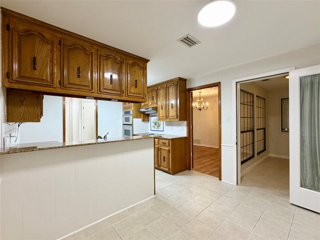 3212 Laurel Oaks Court, Garland, TX 75044