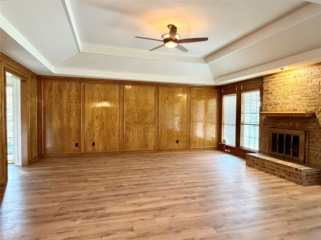 3212 Laurel Oaks Court, Garland, TX 75044