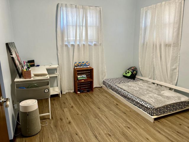 36753 Greenbush Road, Wayne City, MI 48184