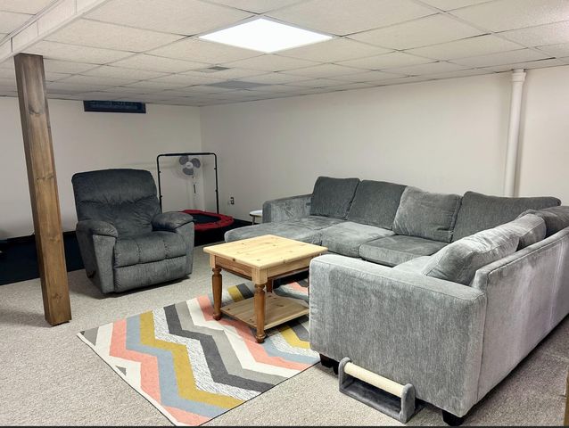 36753 Greenbush Road, Wayne City, MI 48184