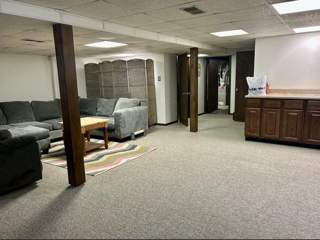 36753 Greenbush Road, Wayne City, MI 48184