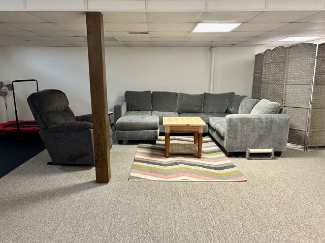 36753 Greenbush Road, Wayne City, MI 48184