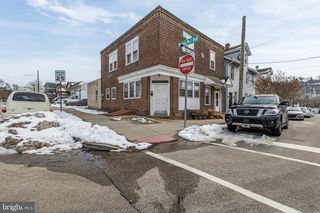 701 SPRING MILL AVE, Conshohocken, PA 19428