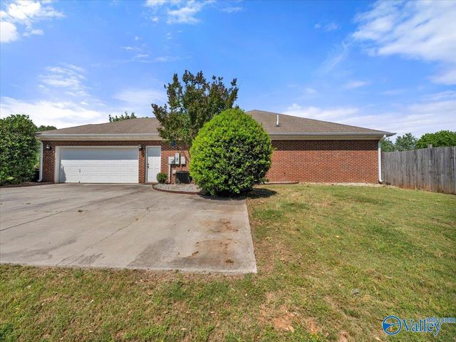 181 Newberry Court, Madison, AL 35757