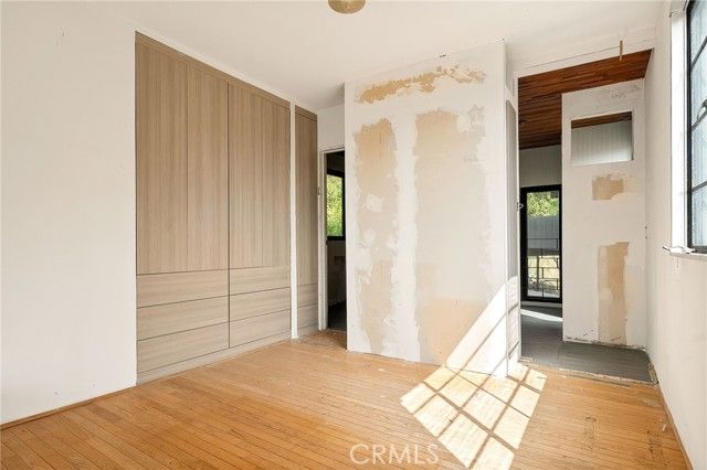 6869 Los Altos, Los Angeles, CA 90068