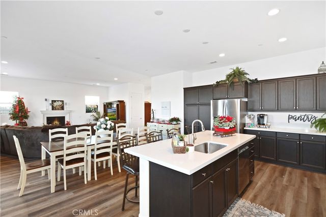 813 Skyview Lane, Santa Maria, CA 93455