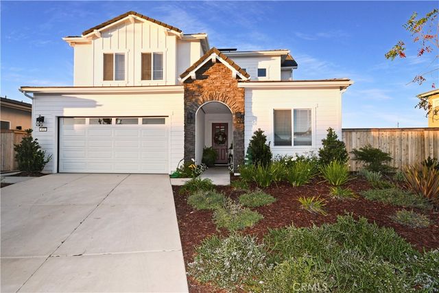 813 Skyview Lane, Santa Maria, CA 93455